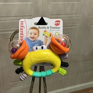 Brand New Infantino  Brand New Spin & Teethe Gummy Sand Crab  Rattle